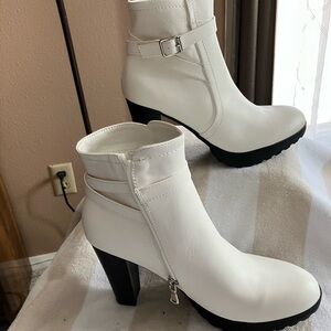 ID Required Size 8 White Ankle Heeled Boots with Buckle Strap